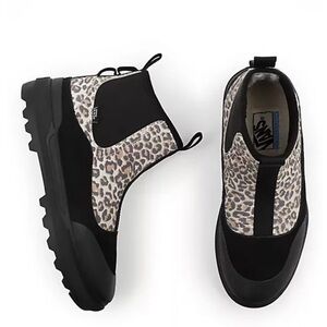 NEW Deadstock Brand New Vans Colfax Women's Black and Leopard Print Waterproof